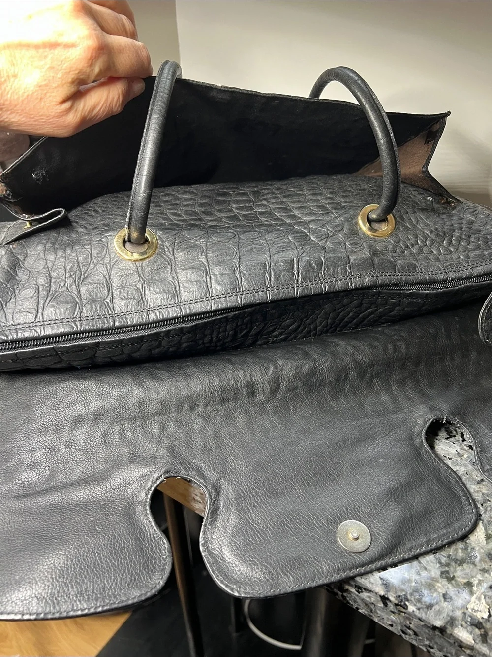 Enrico Coveri Leather Croc Large Zip and Flap Shoulder Tote Bag  Made in Italy